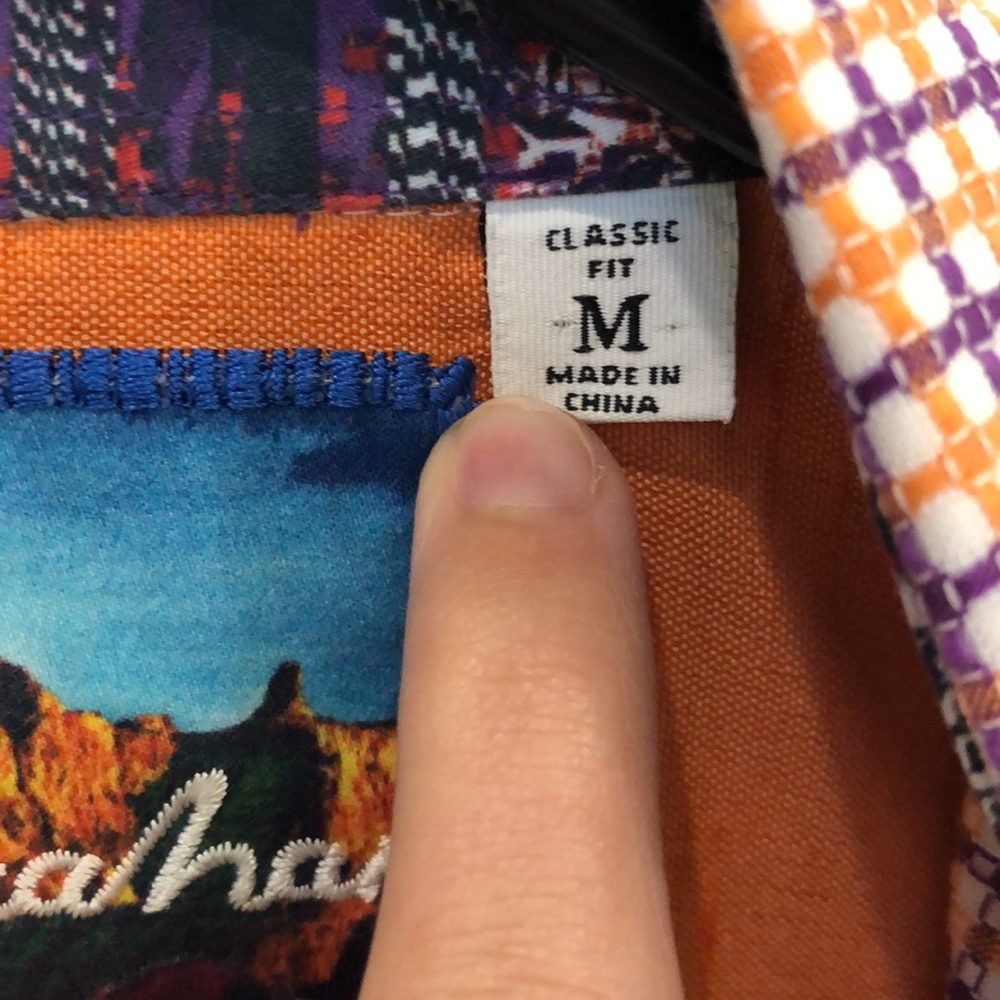 Robert Graham Button Down - Picture 4 of 6